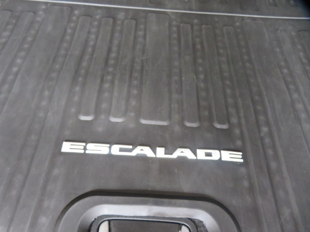 Photo 57 of this CADILLAC ESCALADE