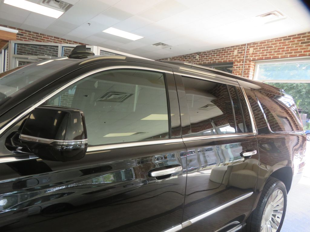 Photo 82 of this CADILLAC ESCALADE