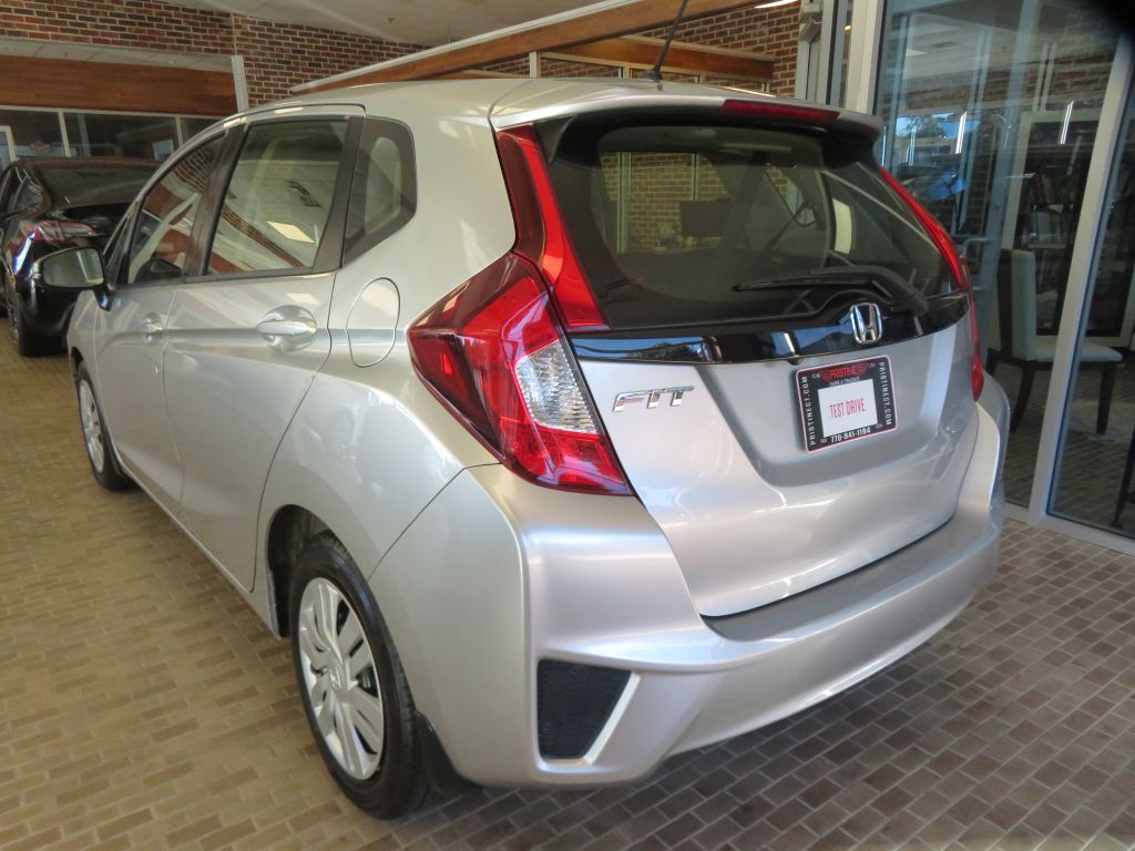 Photo 6 of this HONDA FIT