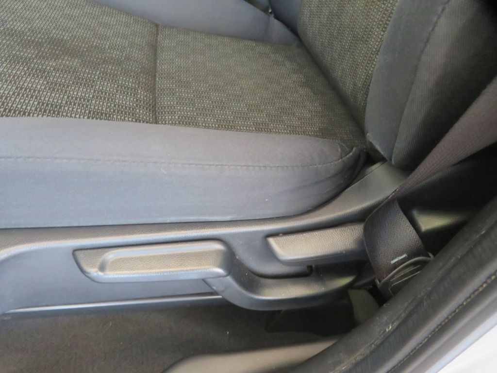 Photo 16 of this HONDA FIT