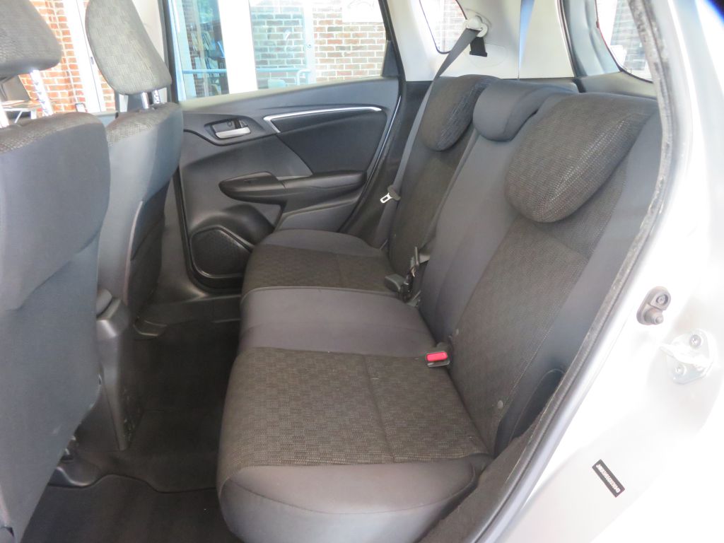Photo 19 of this HONDA FIT