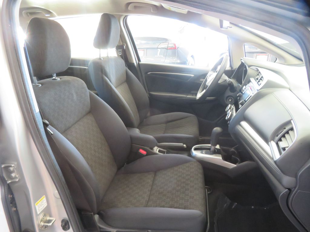 Photo 25 of this HONDA FIT