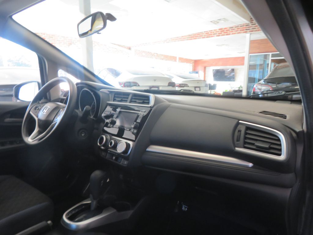 Photo 28 of this HONDA FIT