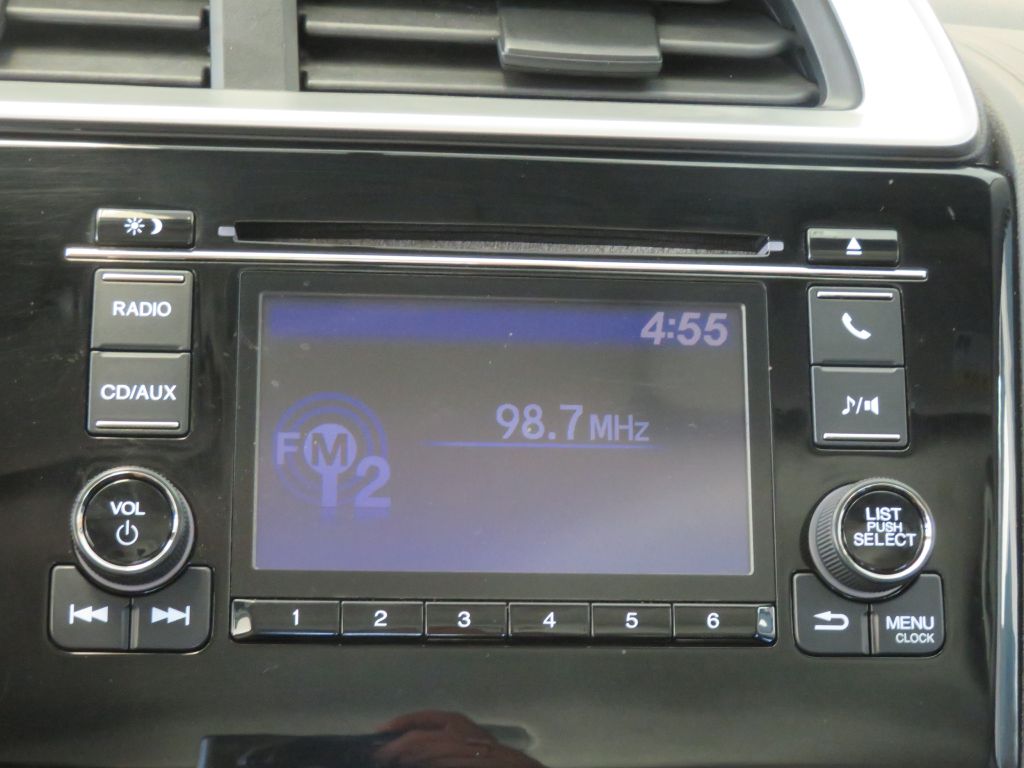 Photo 33 of this HONDA FIT