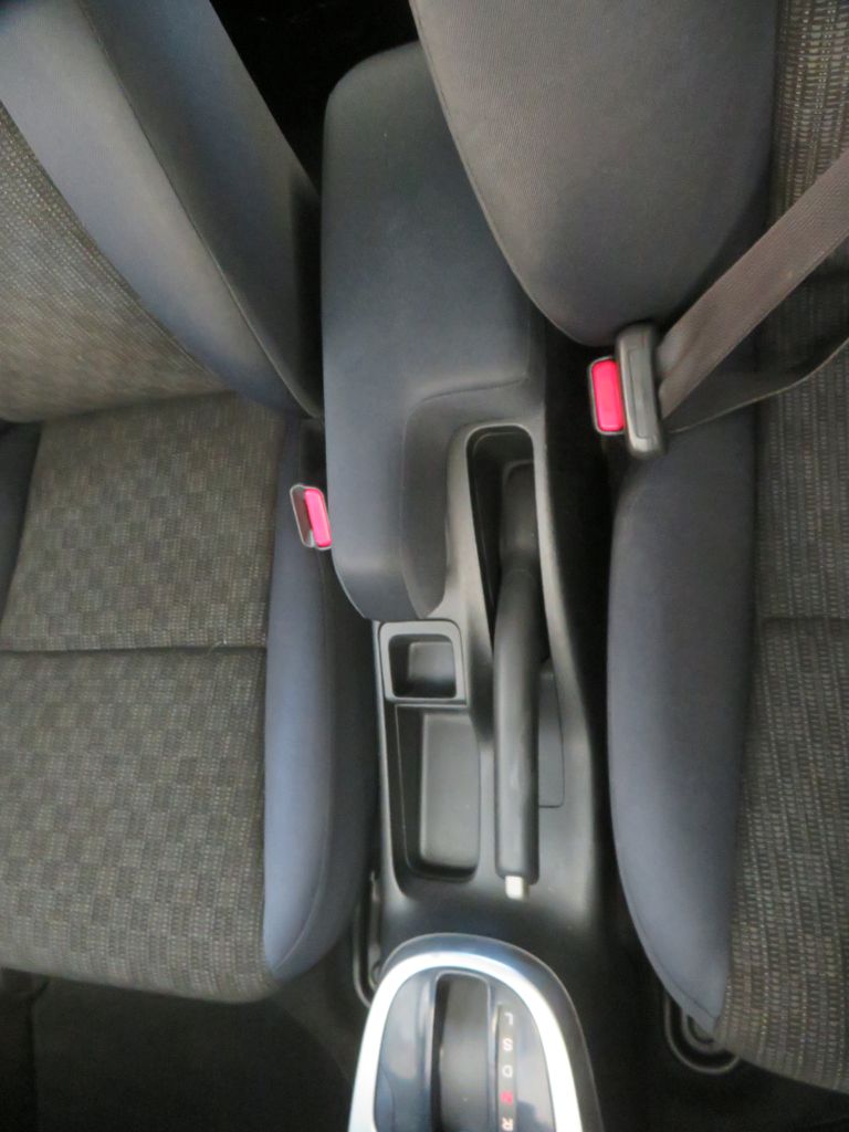 Photo 38 of this HONDA FIT