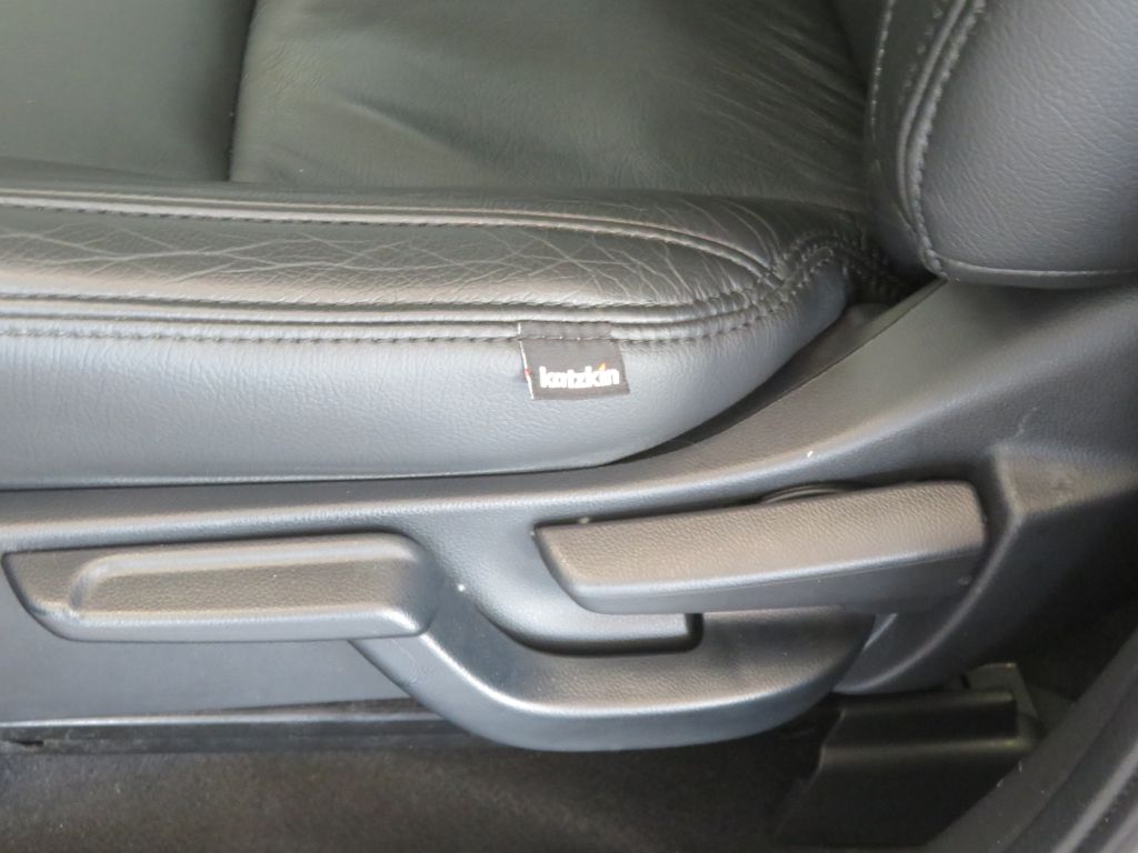 Photo 16 of this HONDA FIT
