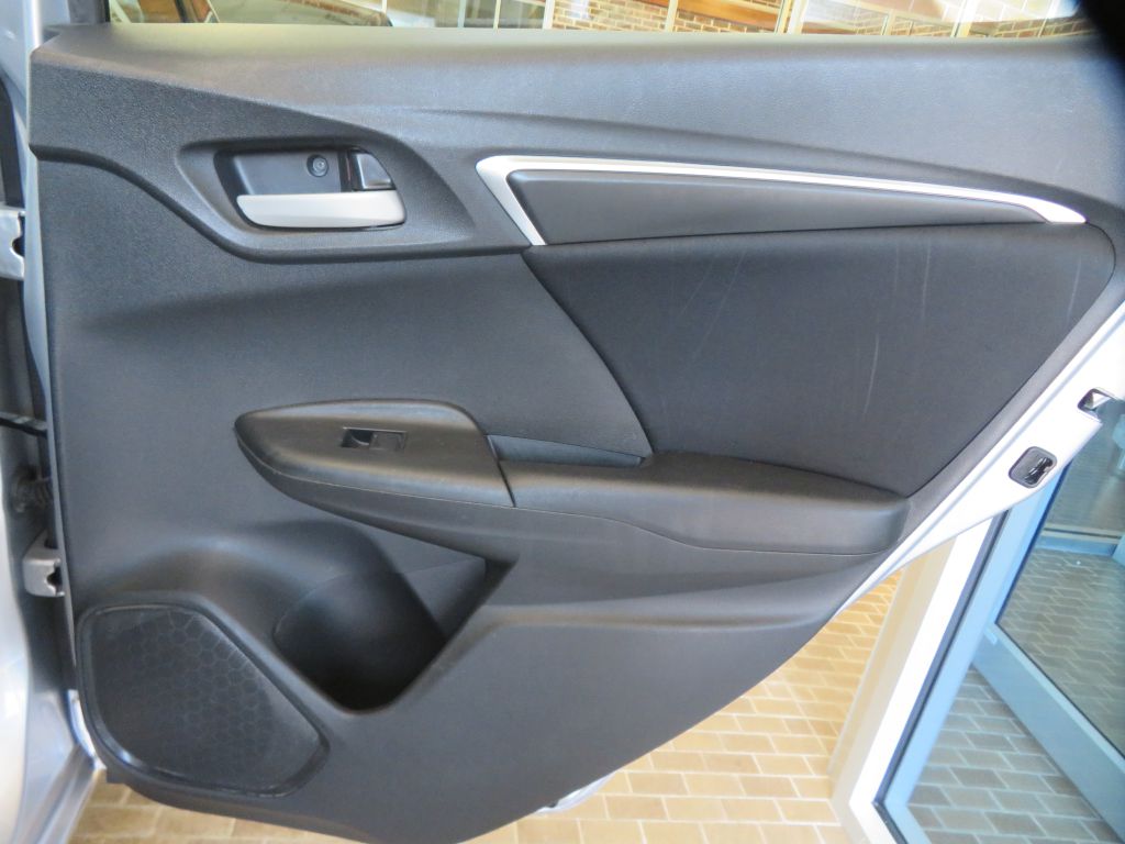 Photo 20 of this HONDA FIT