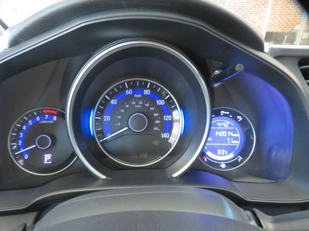 Photo 30 of this HONDA FIT