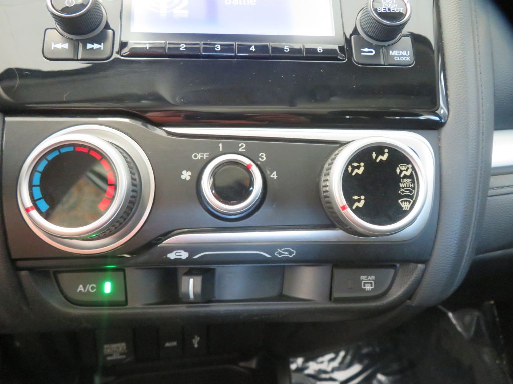 Photo 39 of this HONDA FIT