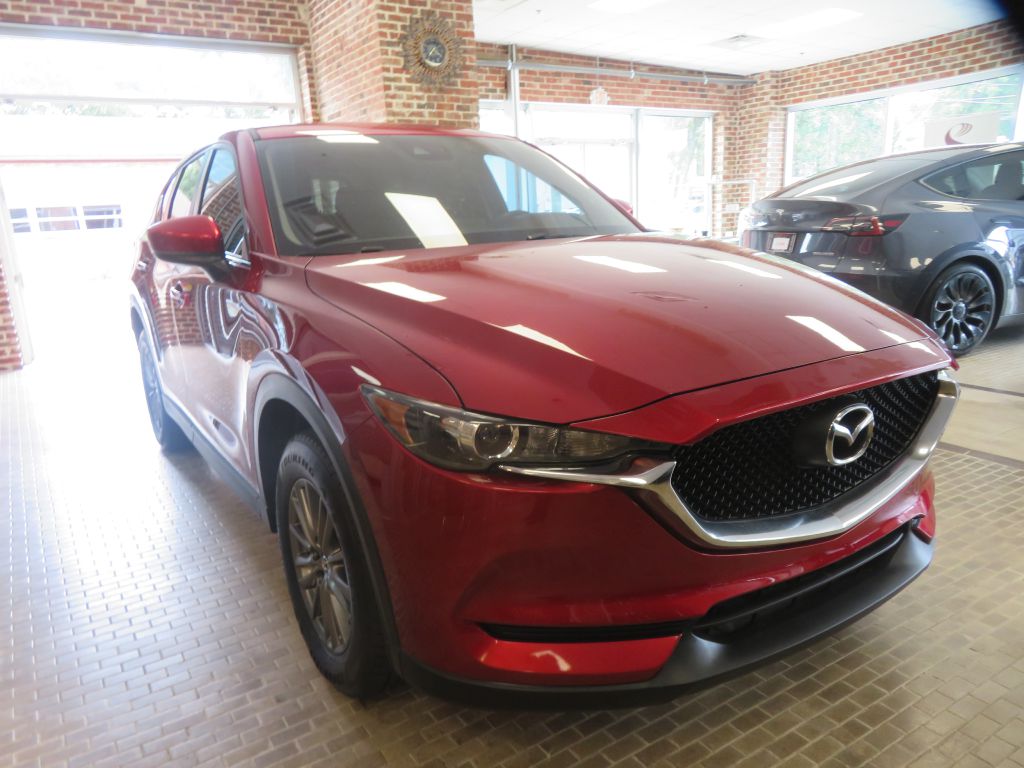 Photo 3 of this MAZDA CX-5