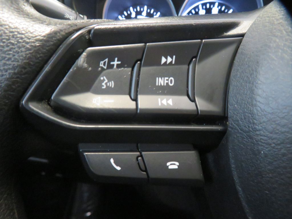Photo 32 of this MAZDA CX-5