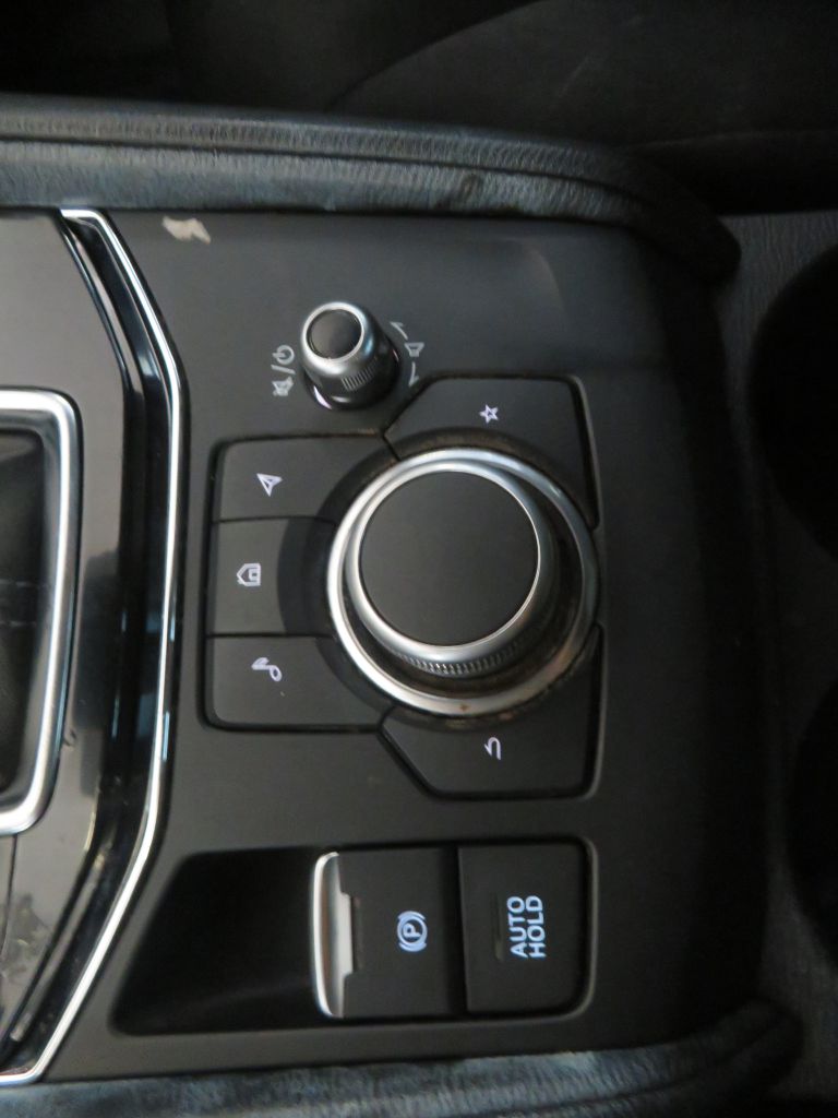 Photo 41 of this MAZDA CX-5