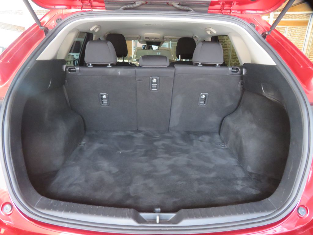 Photo 46 of this MAZDA CX-5