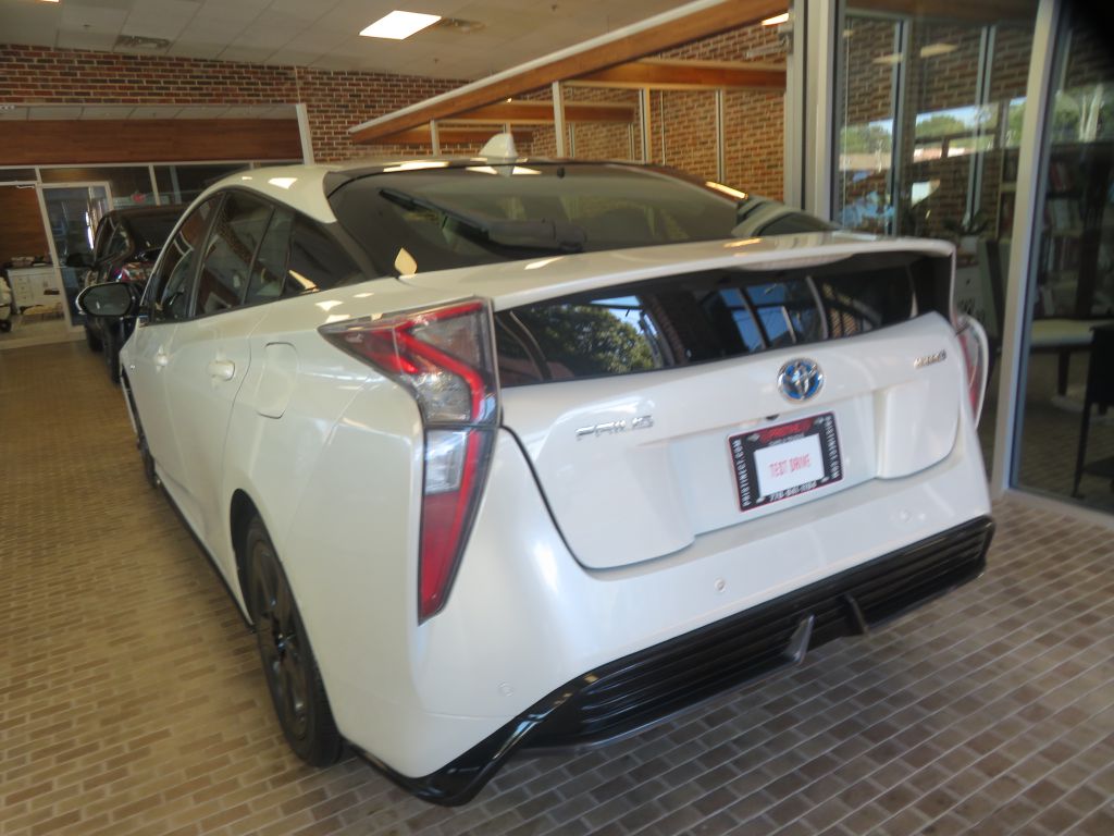 Photo 6 of this TOYOTA PRIUS
