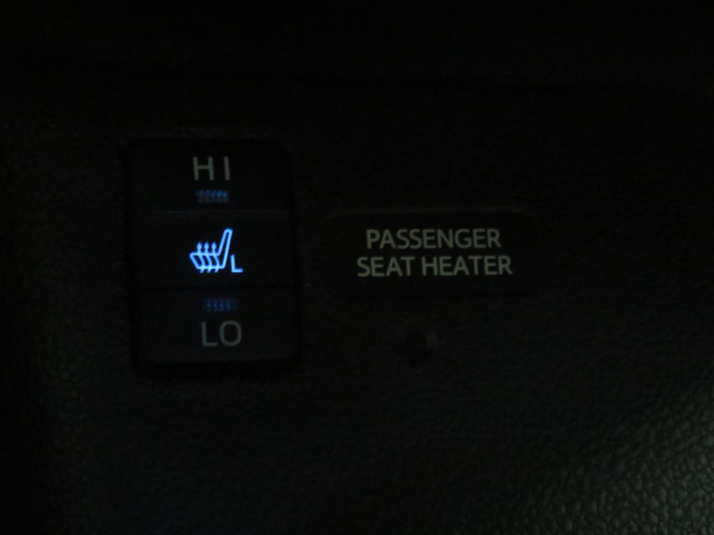 Photo 41 of this TOYOTA PRIUS