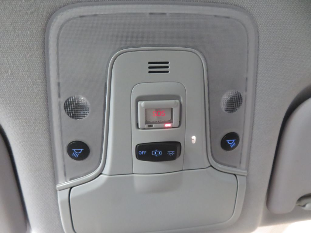 Photo 46 of this TOYOTA PRIUS