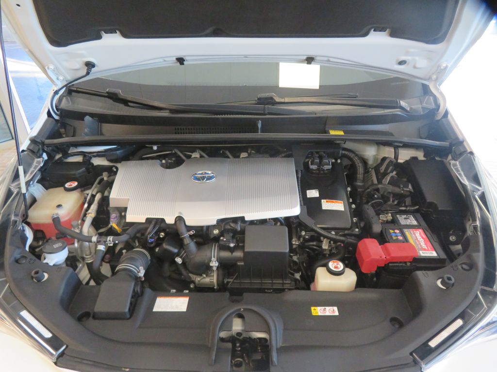 Photo 47 of this TOYOTA PRIUS