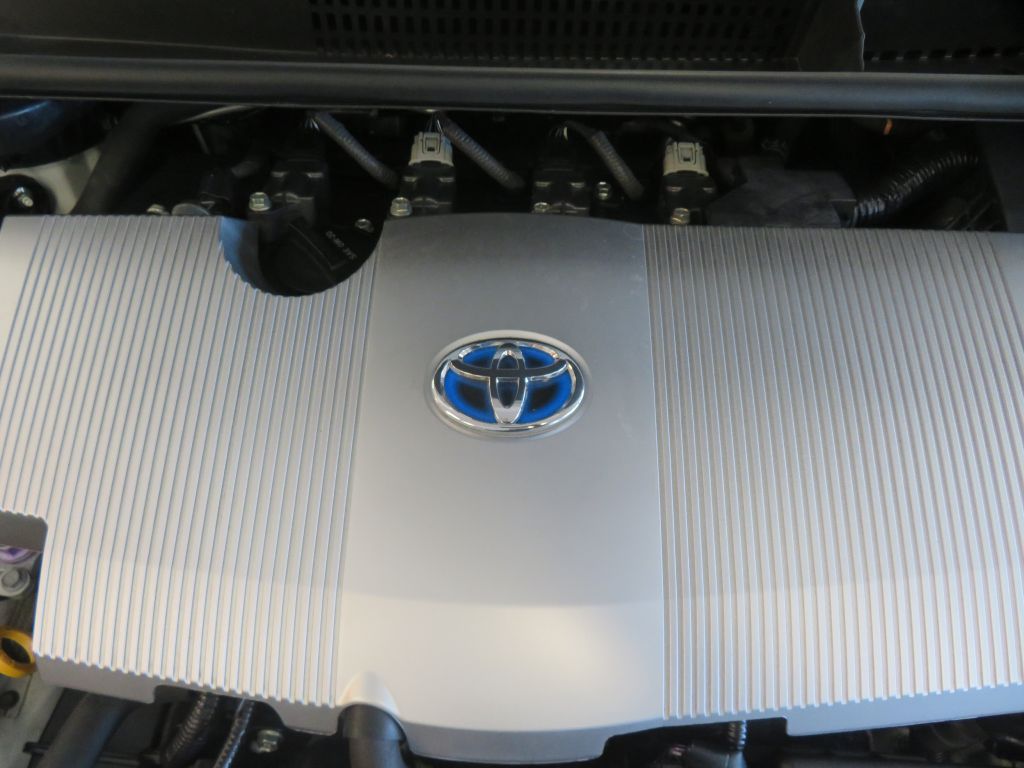 Photo 48 of this TOYOTA PRIUS