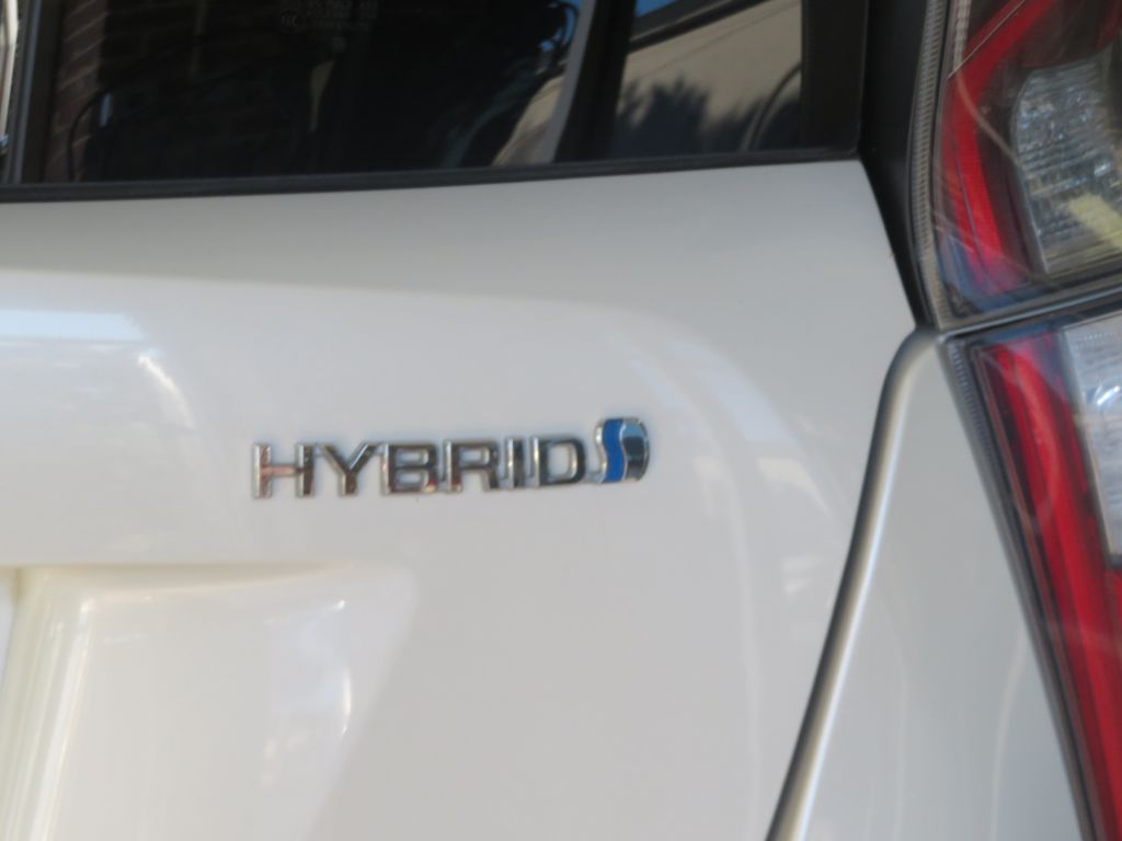 Photo 63 of this TOYOTA PRIUS