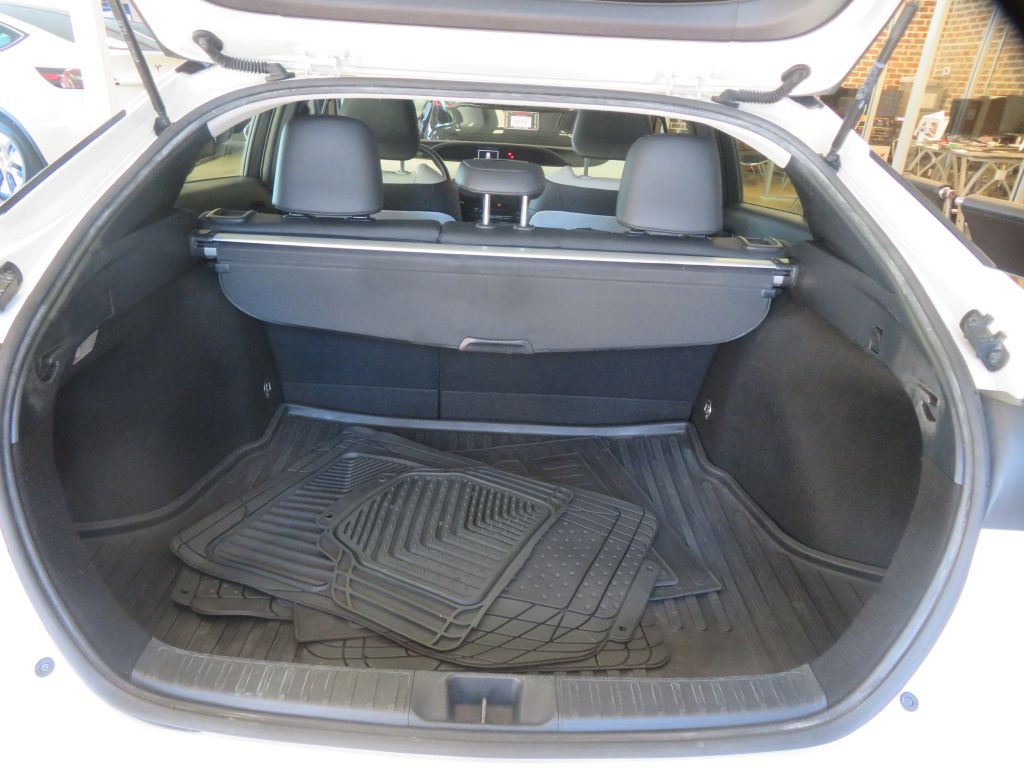 Photo 69 of this TOYOTA PRIUS