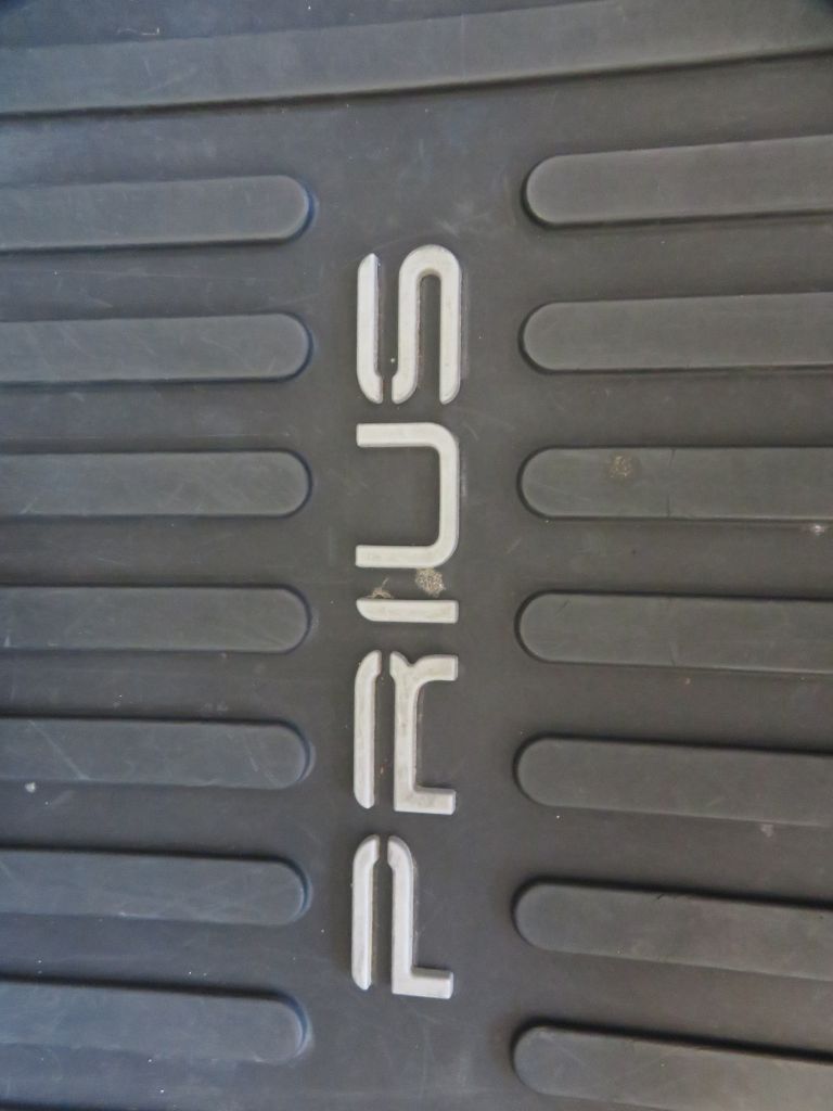Photo 70 of this TOYOTA PRIUS