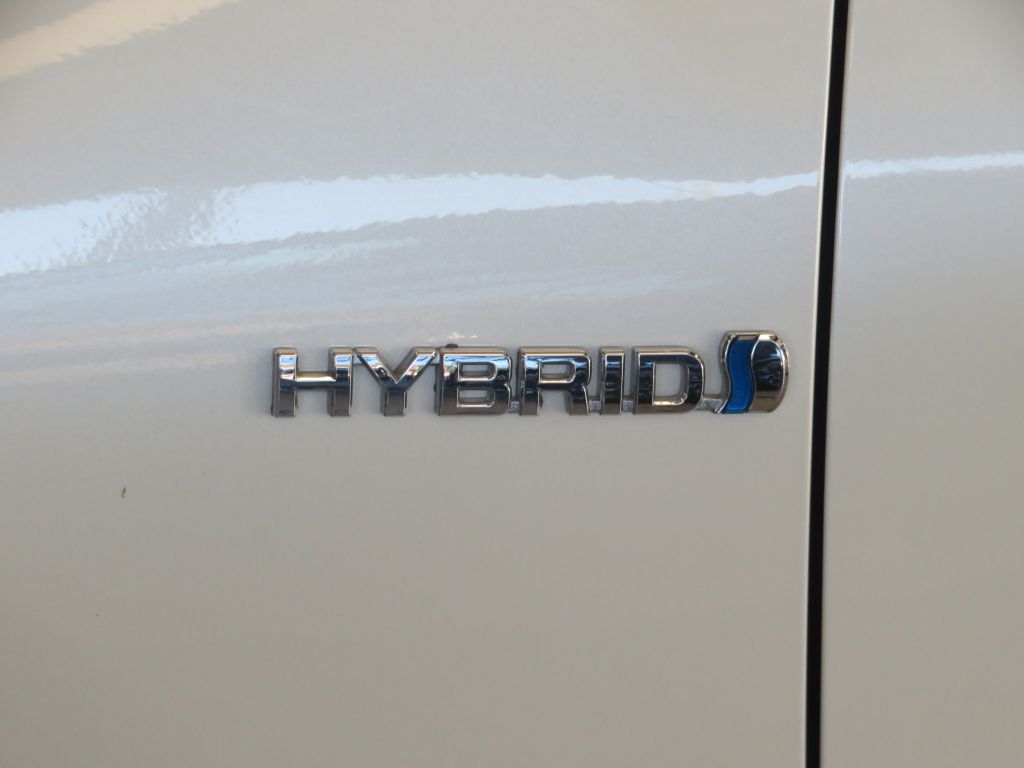 Photo 74 of this TOYOTA PRIUS