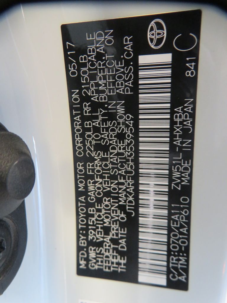 Photo 76 of this TOYOTA PRIUS