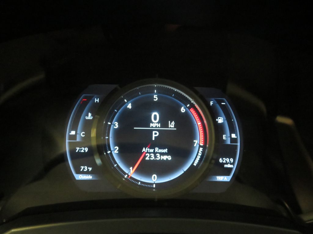 Photo 31 of this LEXUS IS