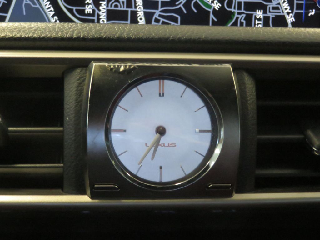 Photo 39 of this LEXUS IS