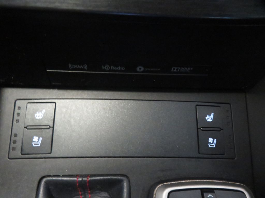 Photo 42 of this LEXUS IS