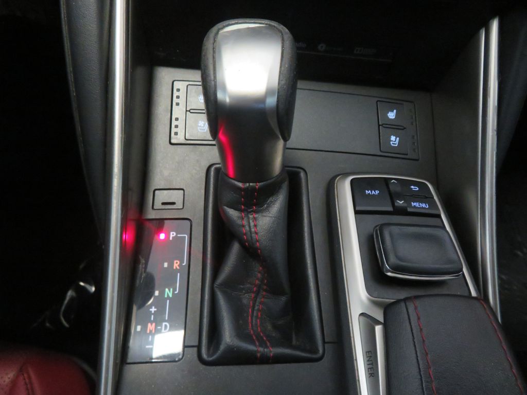 Photo 44 of this LEXUS IS