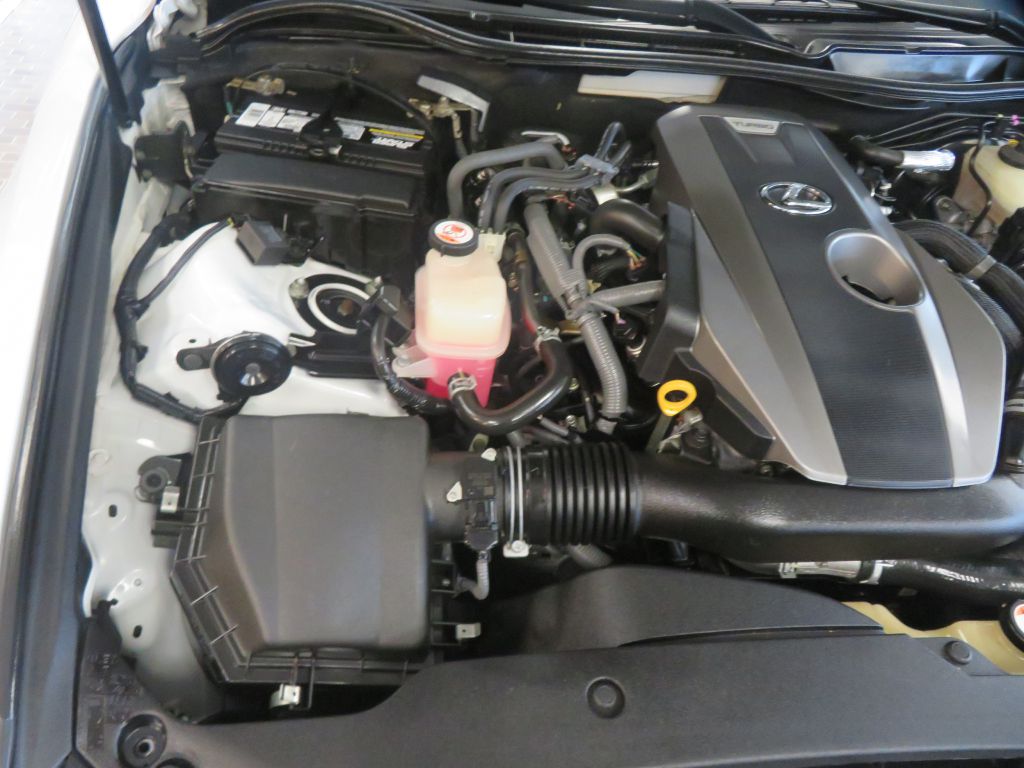 Photo 58 of this LEXUS IS