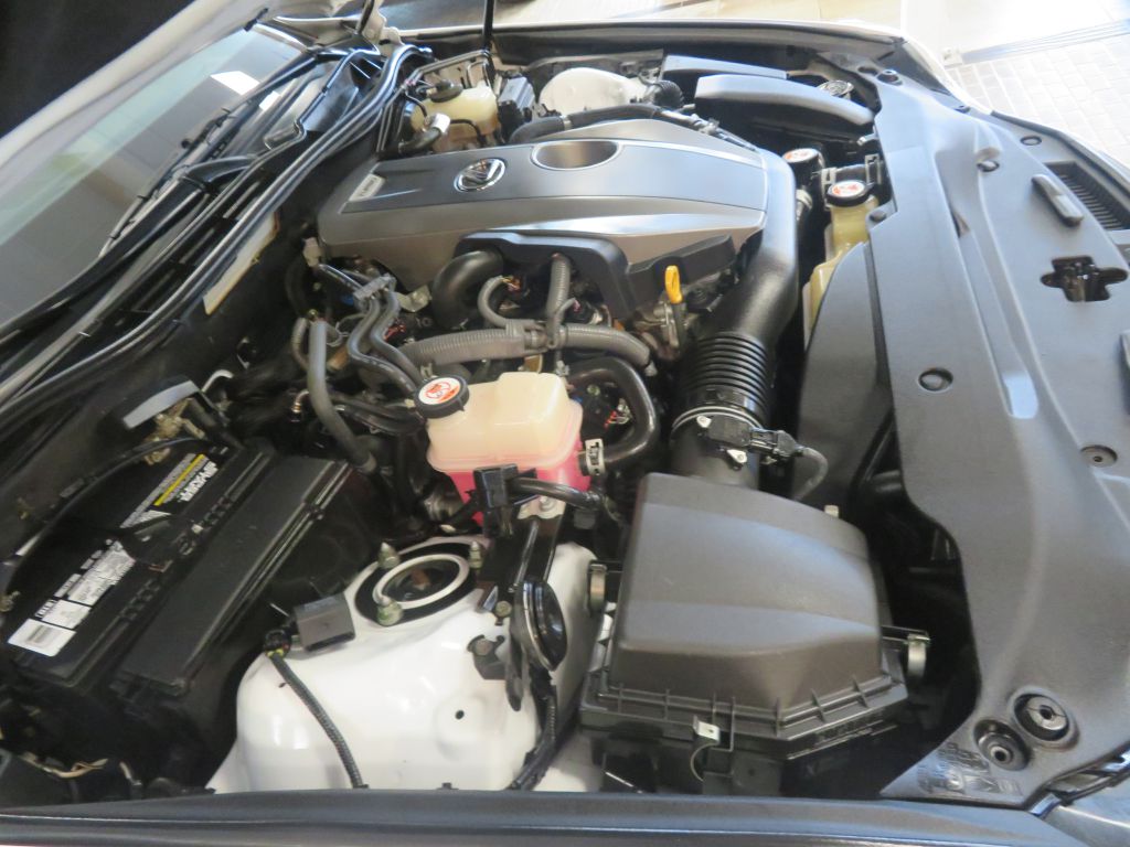Photo 59 of this LEXUS IS