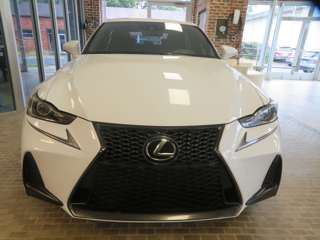 Photo 63 of this LEXUS IS