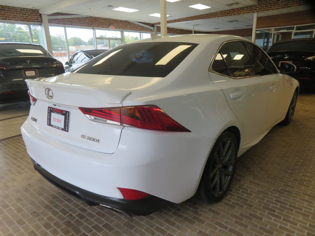 Photo 68 of this LEXUS IS