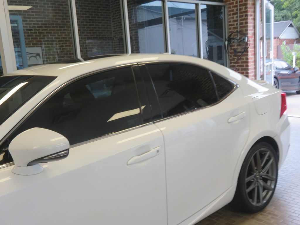 Photo 78 of this LEXUS IS