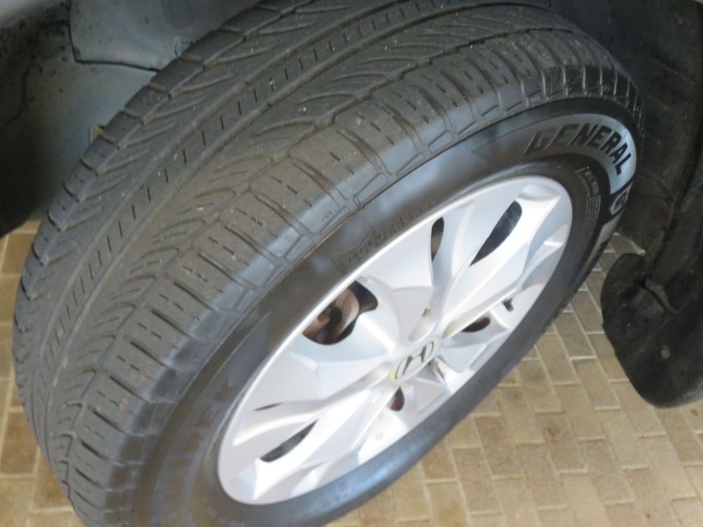 Photo 11 of this HONDA CR-V