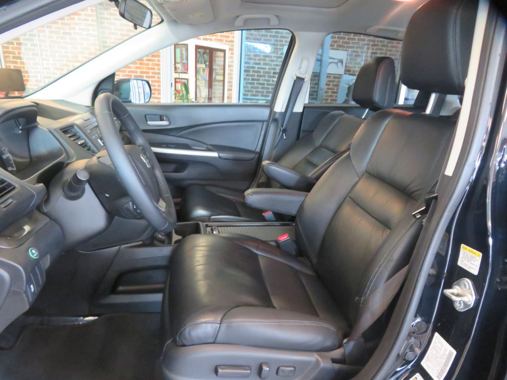 Photo 15 of this HONDA CR-V