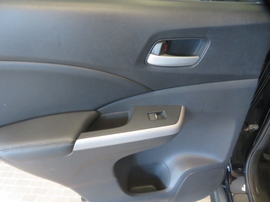 Photo 18 of this HONDA CR-V