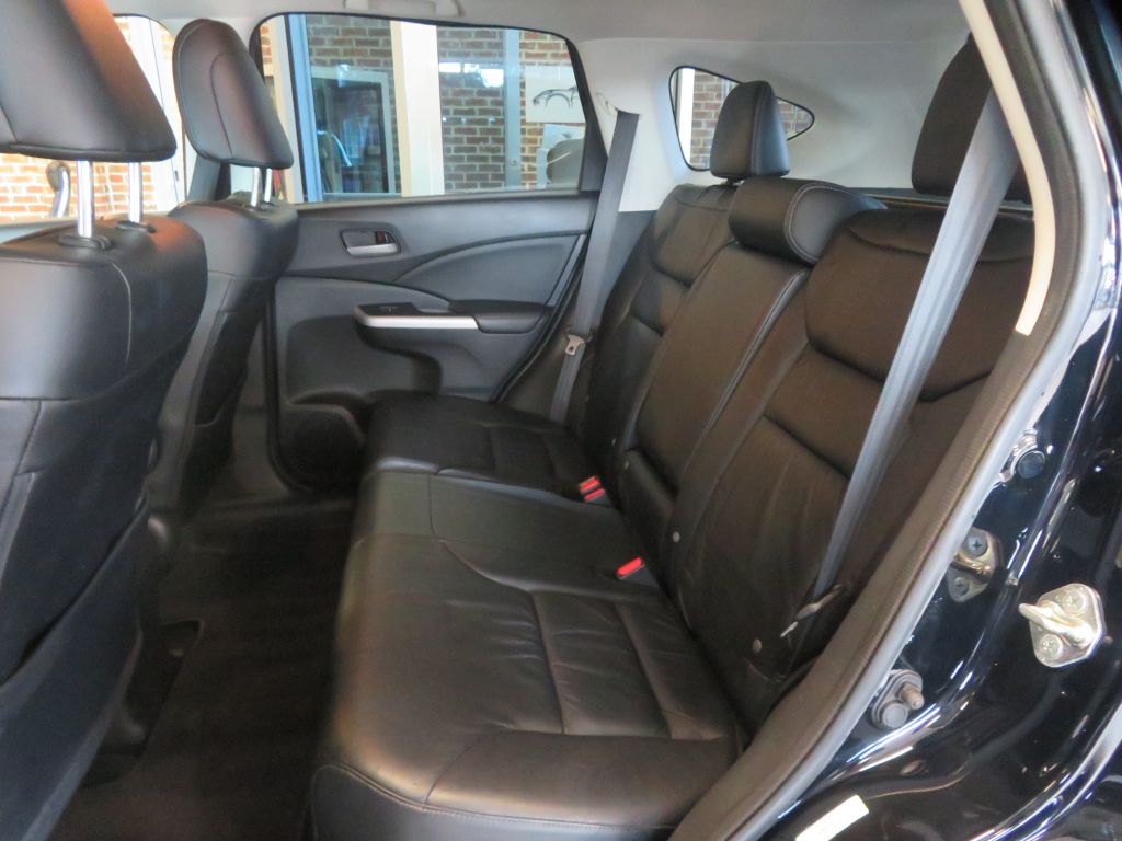 Photo 19 of this HONDA CR-V