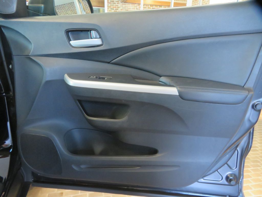 Photo 23 of this HONDA CR-V