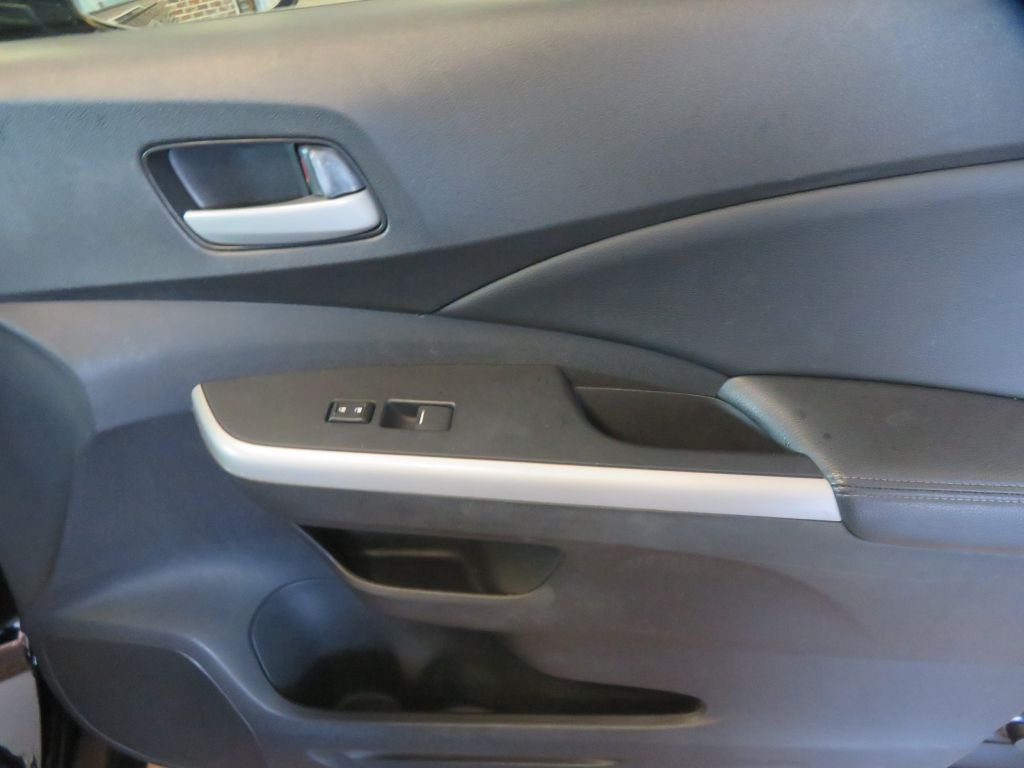 Photo 24 of this HONDA CR-V