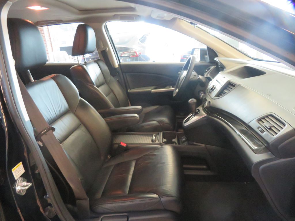 Photo 25 of this HONDA CR-V