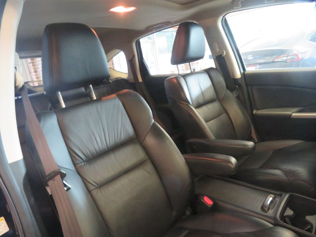 Photo 27 of this HONDA CR-V
