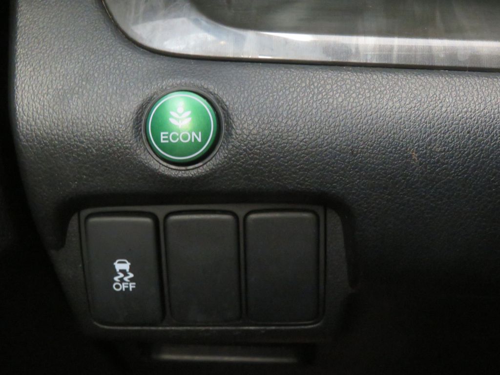 Photo 35 of this HONDA CR-V