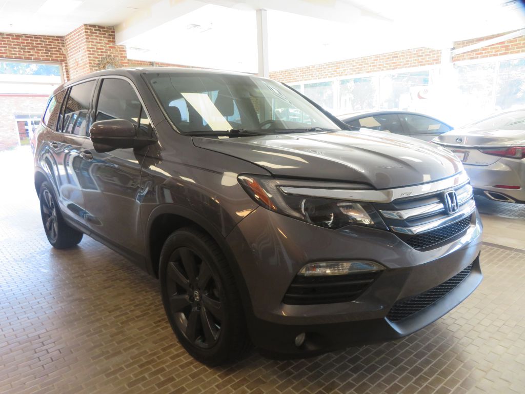 Photo 3 of this HONDA PILOT