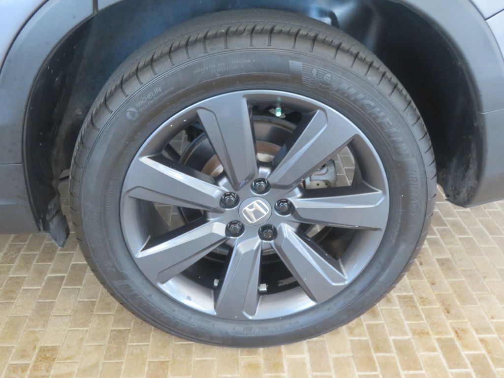 Photo 8 of this HONDA PILOT