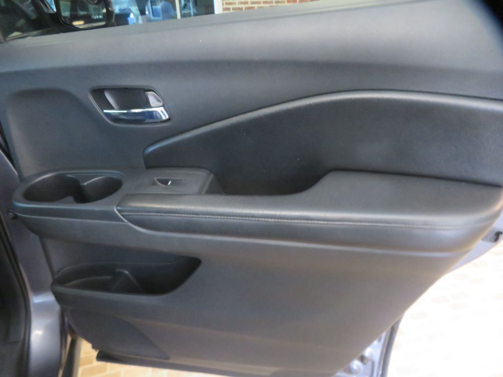 Photo 21 of this HONDA PILOT