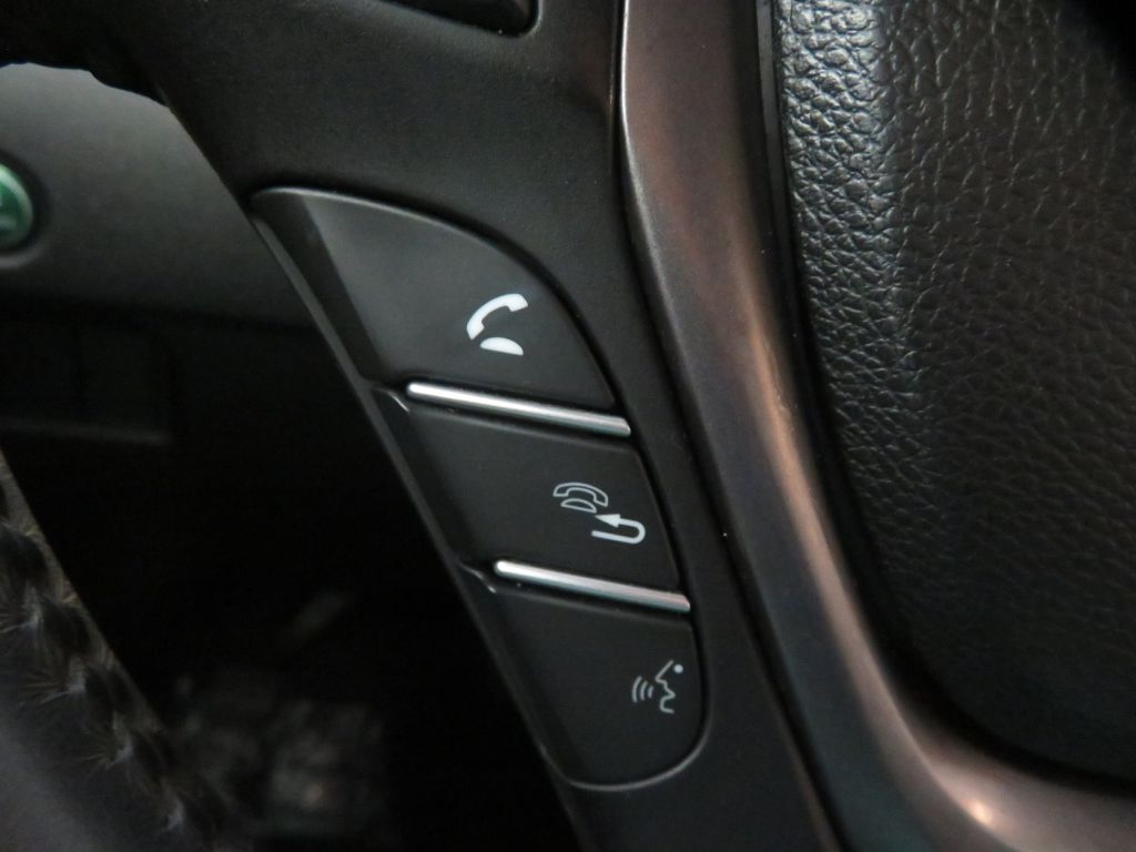 Photo 33 of this HONDA PILOT