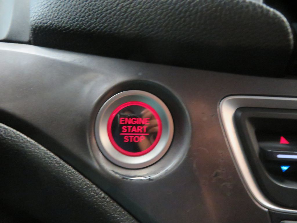 Photo 43 of this HONDA PILOT